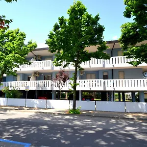 Patrick Apartment Bibione