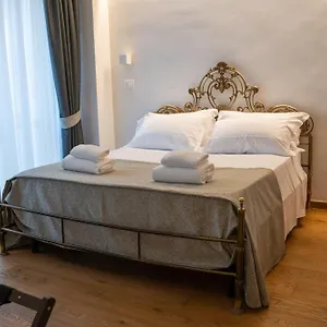 Residenza Degli Speziali Alojamento de Acomodação e Pequeno-almoço